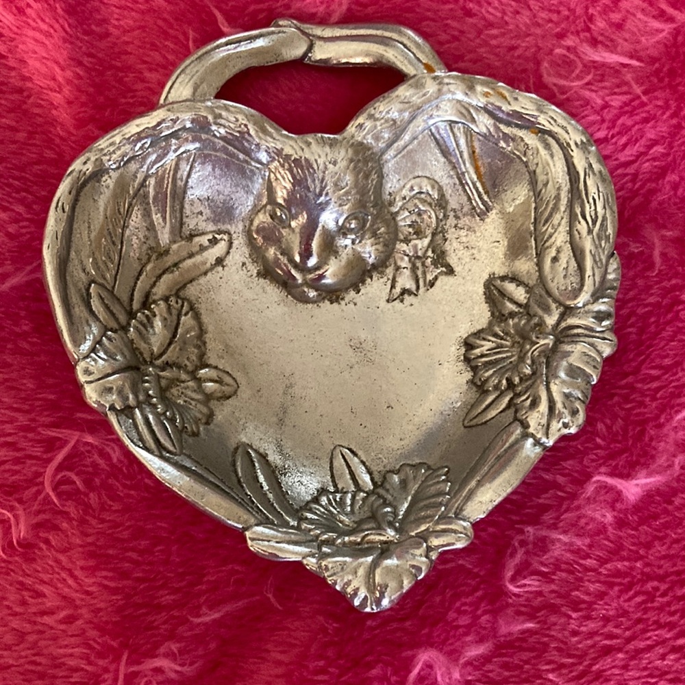 Silver Heart-Shaped Decorative Dish
